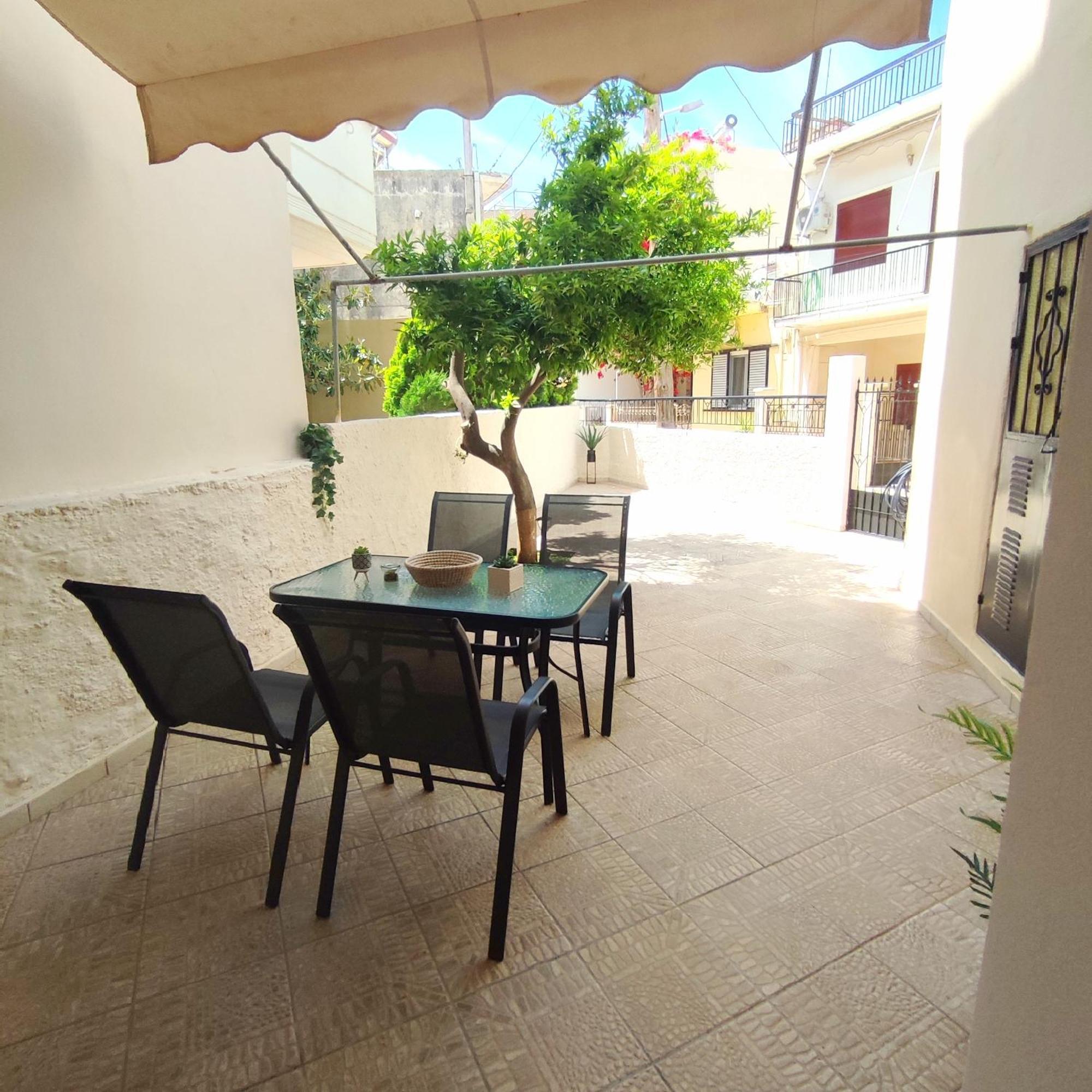 Апартаменты Preveza Mosaic House Экстерьер фото